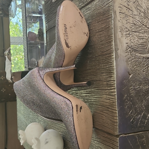 Gianvito Rossi Vamp Pump - Picture 11 of 11